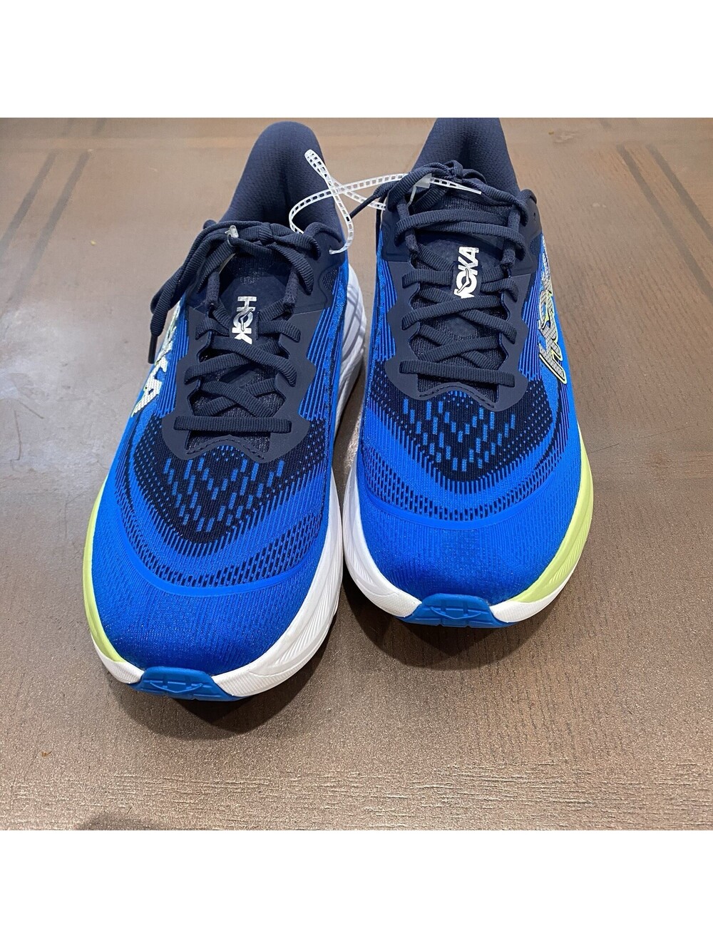 HOKA Skyflow Wide Breathable Mesh Running Sneaker 10.5 - Picture 4 of 9